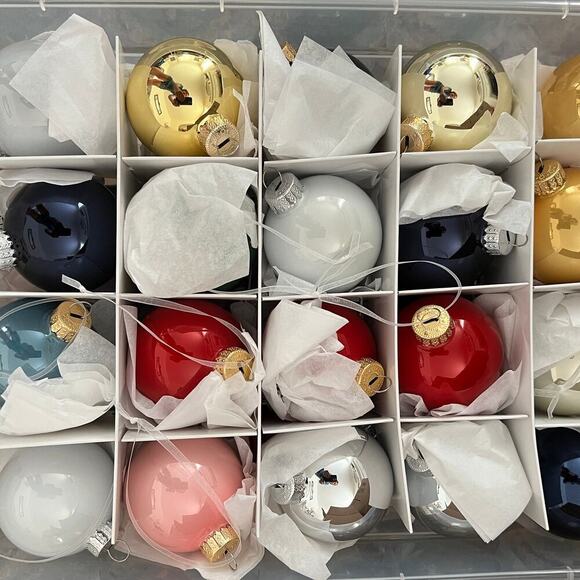 IKEA VINTERFINT (Store Display) 40 Ornaments 2 1/4"  with Plastic Container - Picture 3 of 5